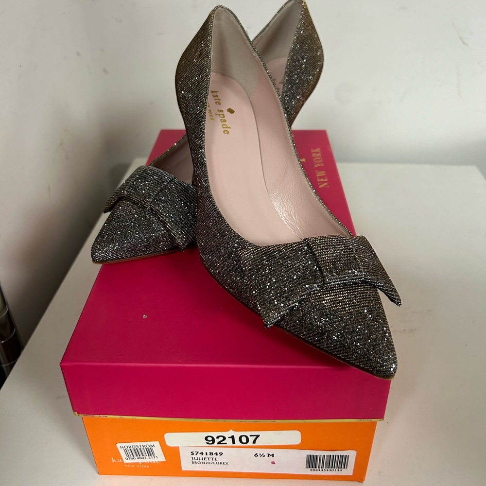 Kate spade size 6.5 metallic (bronze/lurex) heel